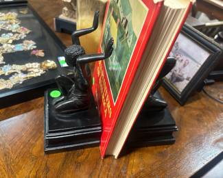 Deco bookends