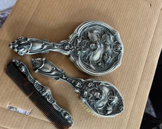 Art Nouveau Brush Set