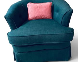 Klassic Interiors Green Wheeled Sofa Chair