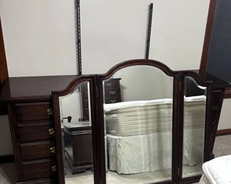 Kincaid Cherry Dresser with Mirror