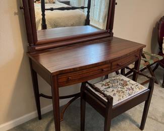 #51 - $250 - 1930's vanity mahogany refinished mint condition with bench 39Wx19Dx53T with mirror 