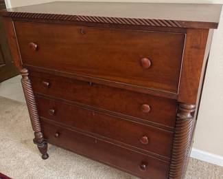 #32 - $360 - Antique mahogany chest drawers (4) -mint condition -refinished 44Lx21Dx44T