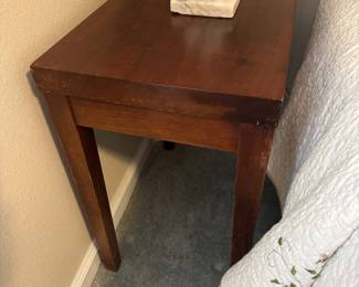 #54 - $50 - Table handmade wood 21x15x25