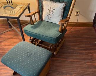 #47C - $100 - fan back glidder with glidder stool