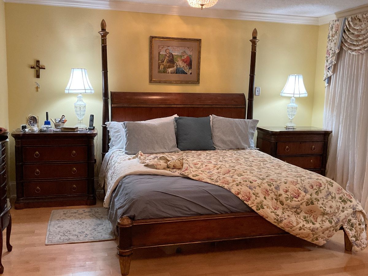 Bernhardt bedroom ensemble King size bed frame headboard, side rails, and footboard 
