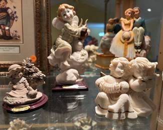 Various collectibles 