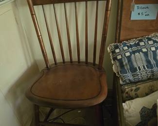 Set of 4 Hitchcock chairs