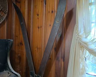 Skis