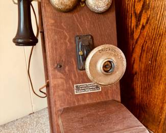 Antique Chicago Telephone Supply Co. wall phone (in tact)...