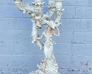 porcelain lamp