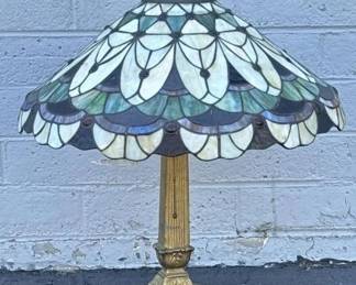 tiffany style lamp