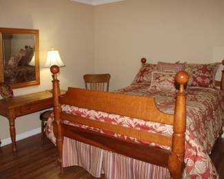 Antique Cherry Cannon Ball Bed