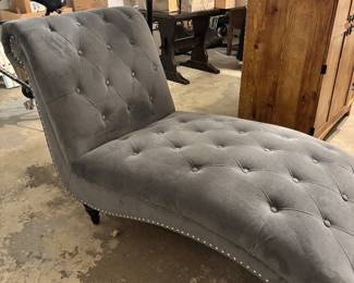 Chaise Lounge