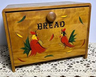 127 vintagewoodenbreadboxwithhandpaint