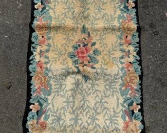 099 2x35vintagefloralrug