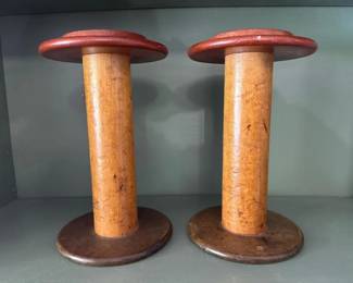 028 pairofvintagewoodbakelitetextilemi