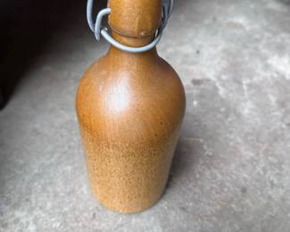 058 vintage11brownstonewareswingtopbot