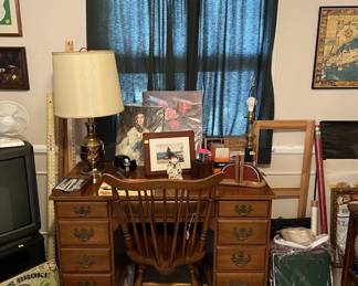 Here you can see a better view of the desk and chair with classic styling. Or maybe you like the Cutty Sark in the lower left?