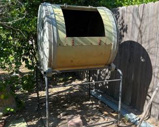 Finally, this is a bit rare, but it is a composting barrel. Make your own fertilizer for your lawn or garden! Put in anything from your kitchen (nothing that had "eyes"), the yard, or garden, a few worms, and you'll get some really rich soil.