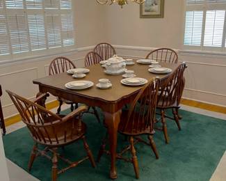 Here is a different look at the dining table and chairs. Oh, and look at that rug: simple, understated, but really adds to the room.