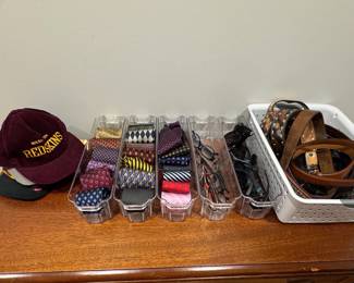 Misc Ties and Belts, Size 34
