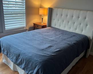 Queen bed, mattress and headboard