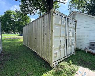 CONTAINER