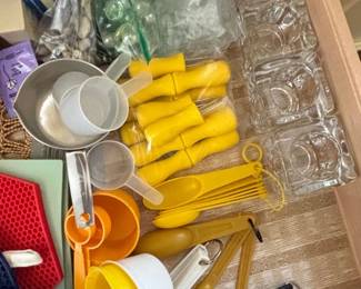 Tupperware and Carlisle Measuring Cups  Spoons