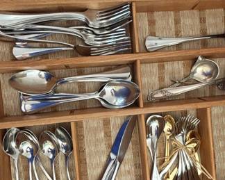 Meridional Prata SilverPlated Flatware Set in Wooden Box