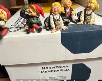 Candy Design Norway Figurines