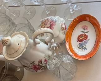 Assorted Vintage Glassware and Porcelain Tea Set