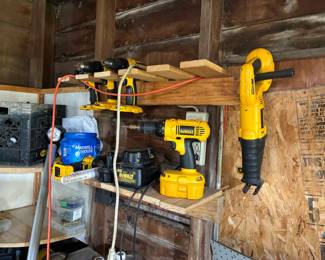 Dewalt