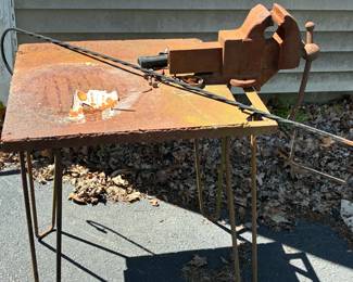 Welding table