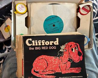 Clifford the Big Red Dog media kit film strips, 78 rpm record and picture books