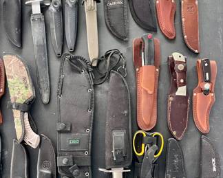 HUGE KNIFE COLLECTION 
