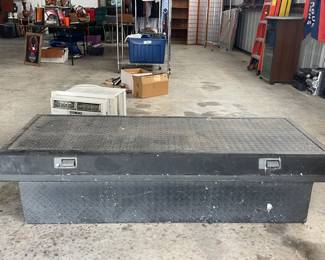 TOOL BOX FOR PICKUP