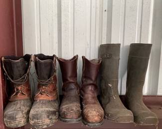 BOOTS