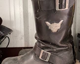 HARLEY DAVIDSON BOOTS-NEEDS RESOLING