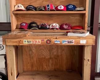 WOOD WORKBENCH, HUGE CAP COLLECTION