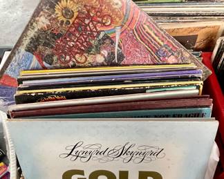 CLASSIC ROCK RECORD COLLECTION