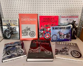 GREAT COLLECTION OF HARLEY DAVIDSON MOTORCYCLE BOOKS