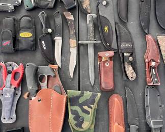 KNIFE COLLECTION BROWNING, SCHRADE, BUCK,, CASE, KERSHAW