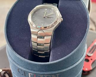 VINTAGE CITIZEN WATCH