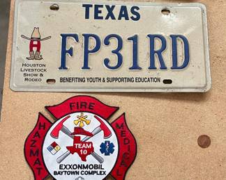 EXXON PATCHES, HOUSTON LIVESTOCK SHOW & RODEO LICENSE PLATES