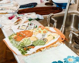 Kitchen Linens, Aprons