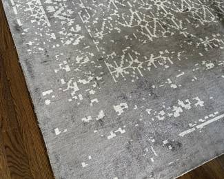 9' x 12' Crate & Barrel area rug