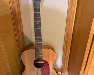 Harmony Guitar