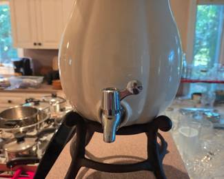 Liquid canister 