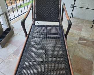 DISNEY REDORT LOUNGE CHAIR