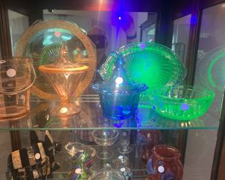 Depression & uranium glass